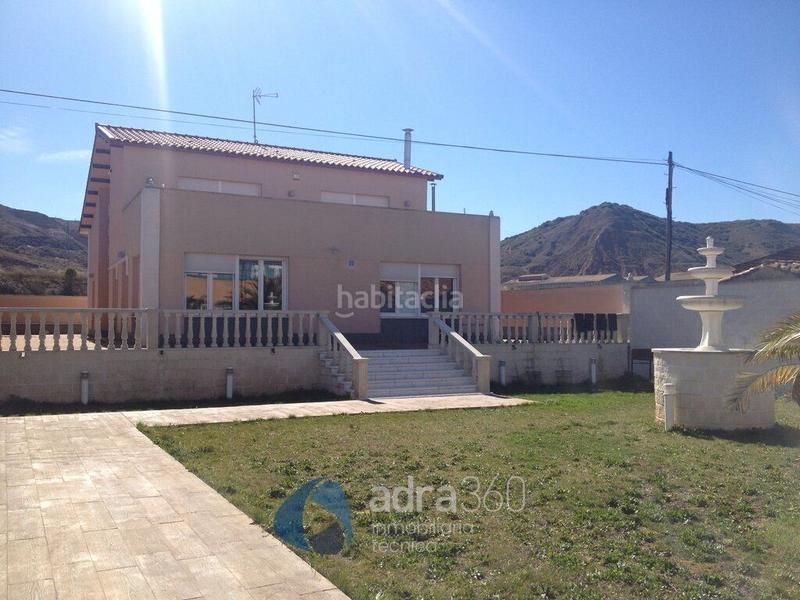 Foto 269985bb-65fc-45b5-8239-1505be680590. Casa amb calefacció piscina a Agoncillo