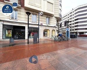Lloguer Local Comercial  Calvo sotelo. Se alquila local en calvo sotelo