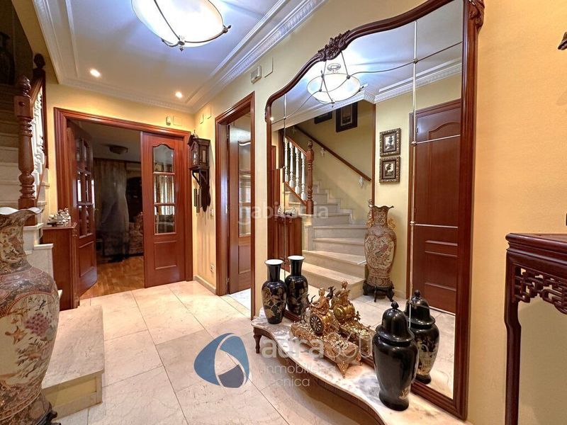 Foto b7cee104-c46d-4364-a7a5-99cfc8505984. Casa amb calefacció aparcament piscina a Avenida Madrid Logroño