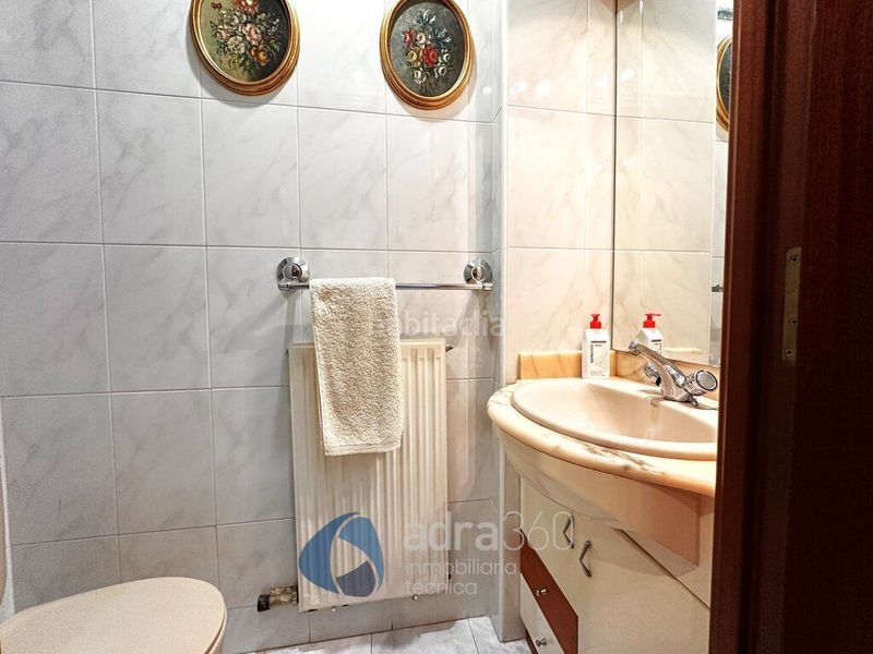 Foto c4e68957-ae4e-46ae-aca8-940b68a0e6ef. Casa amb calefacció aparcament piscina a Avenida Madrid Logroño