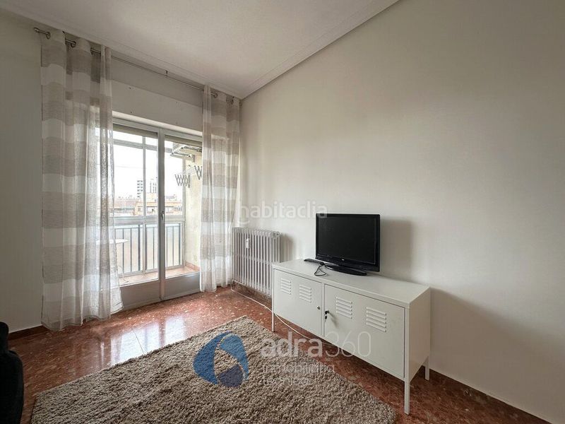 Foto 180f9585-0c58-4f70-968a-84efa9ed9c4c. Pis amb calefacció a Gran Via Logroño