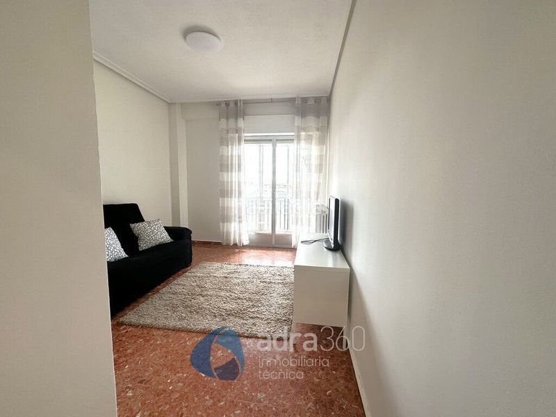 Foto bd49d210-6332-46c1-9b51-ebaf00d12674. Pis amb calefacció a Gran Via Logroño