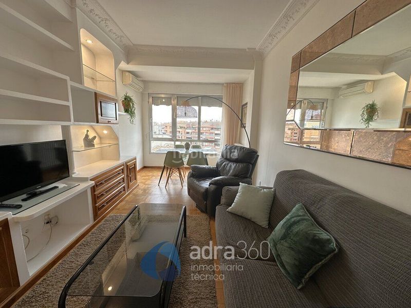 Foto df36699b-8ce1-4131-b59f-f752d1330f21. Pis amb calefacció a Gran Via Logroño