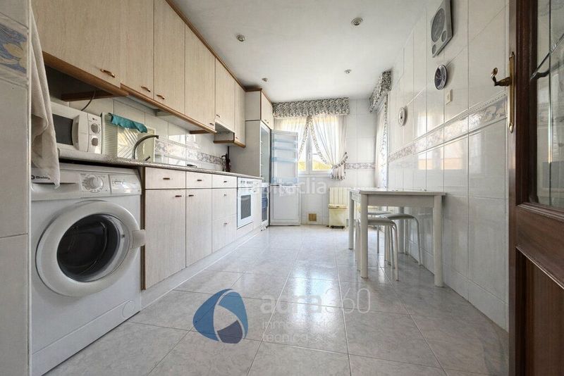 Foto e0c3bda9-2788-4d50-9b78-9dde5945df0b. Pis amb calefacció a Portillejo - Valdegastea Logroño