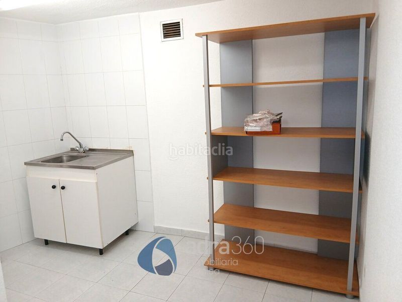 Foto d53aeff3-f998-4677-98c9-031097824a95. Alquiler local comercial se alquila obrador cárnico en Ribafrecha