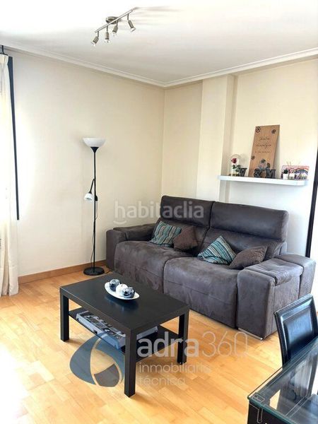 Foto 23120eea-6589-4e70-a7b6-cb808c008df6. Pis amb calefacció piscina a La Cava - Fardachón Logroño
