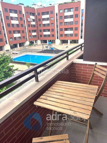 Foto d601eadd-27bf-4eb8-bbdc-8bc9078cecbe. Pis amb calefacció piscina a La Cava - Fardachón Logroño