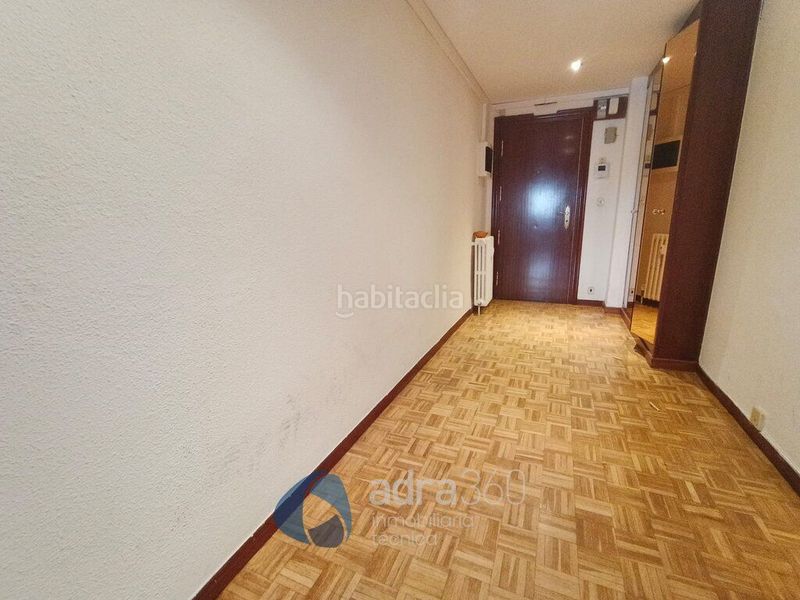 Foto 3ca5f9b4-5153-470e-8859-70df0c47f217. Pis amb calefacció a Residencia Logroño