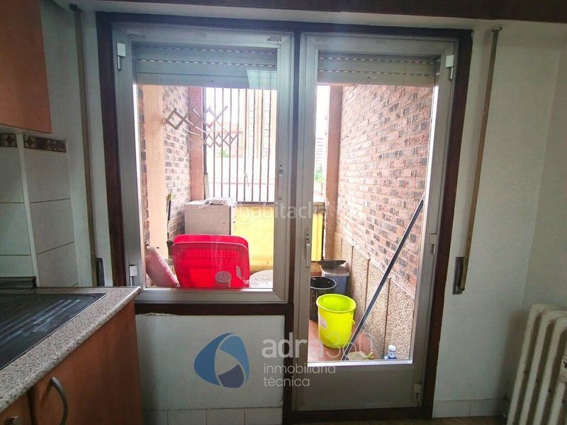 Foto f7c6c000-c437-41f5-b411-dceae2589e3c. Pis amb calefacció a Residencia Logroño