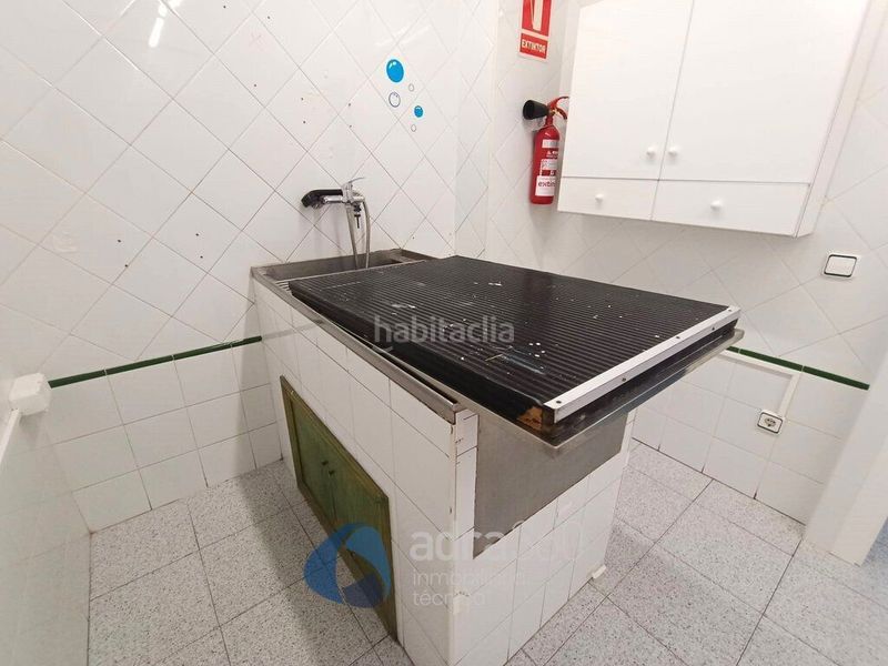 Foto c765f8da-da13-476e-8bbd-9ba88bc6ec63. Local comercial a Casco Antiguo Logroño