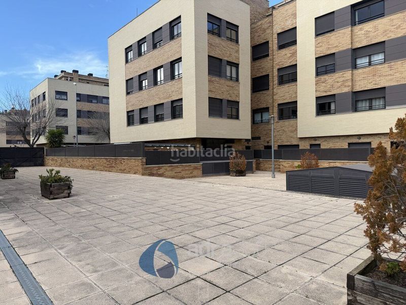 Foto 2edf190e-330a-471b-bdcc-404a30eaffd5. Apartament amb calefacció piscina a Lardero