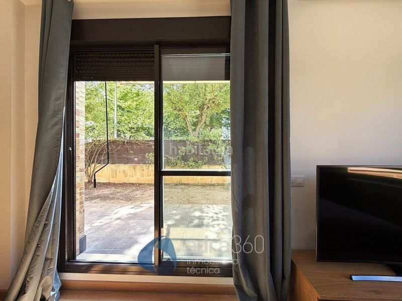 Foto c5bf5a18-33bb-4a70-b0b7-0fc7614e2f1d. Apartament amb calefacció piscina a Lardero