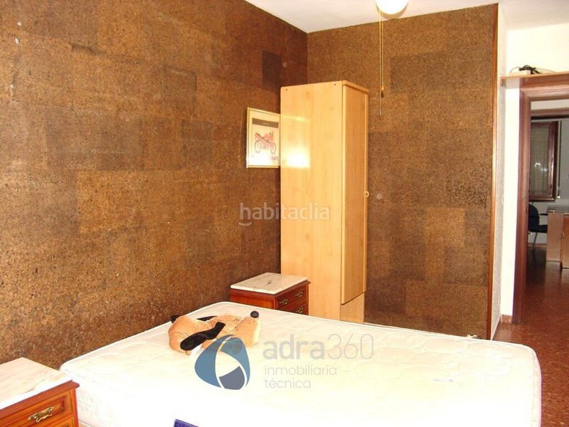 Foto f42cce3b-08ff-4420-8533-7a7b602e8938. Pis a San Millán - Ayuntamiento Logroño