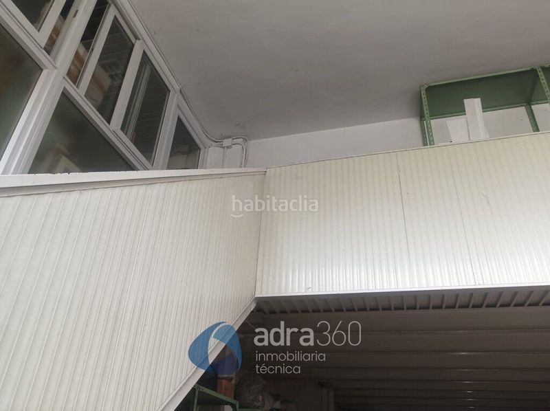 Foto 2137a3b0-4d11-4883-bc96-bfff65c71af4. Local comercial a Oeste Logroño