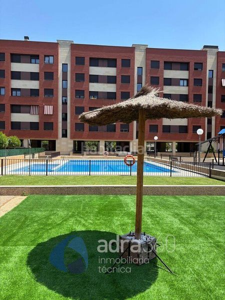 Foto 53ecb2e3-6eb0-4ad9-9171-fc76284a21d1. Àtic amb calefacció piscina a La Cava - Fardachón Logroño