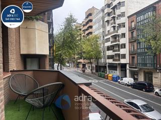 Piso  Vara de rey. Se vende gran piso recién reformado en vara de rey