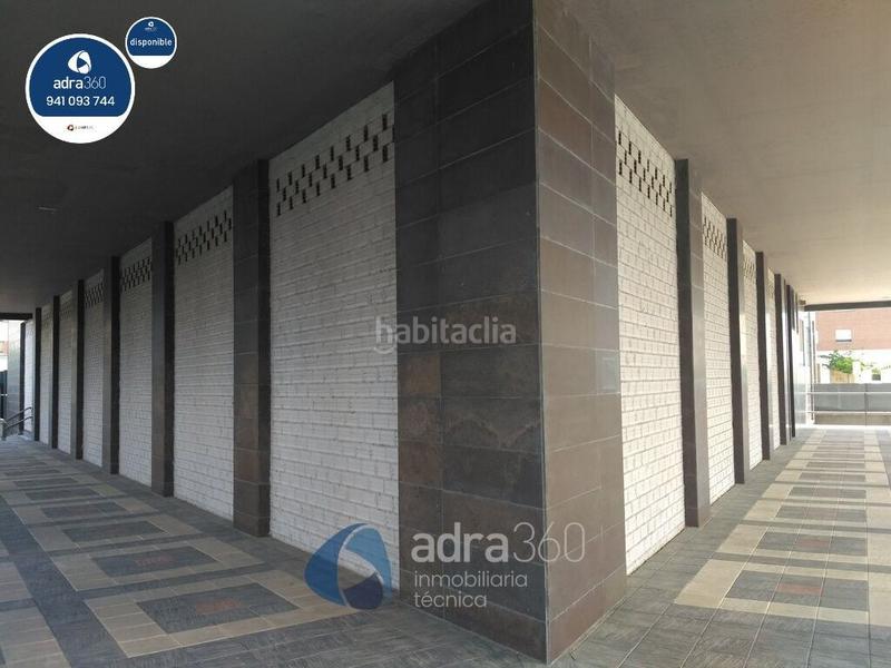 Foto e349db98-9623-4009-b833-54c9f13fbe25. Local comercial a Los Lirios Logroño