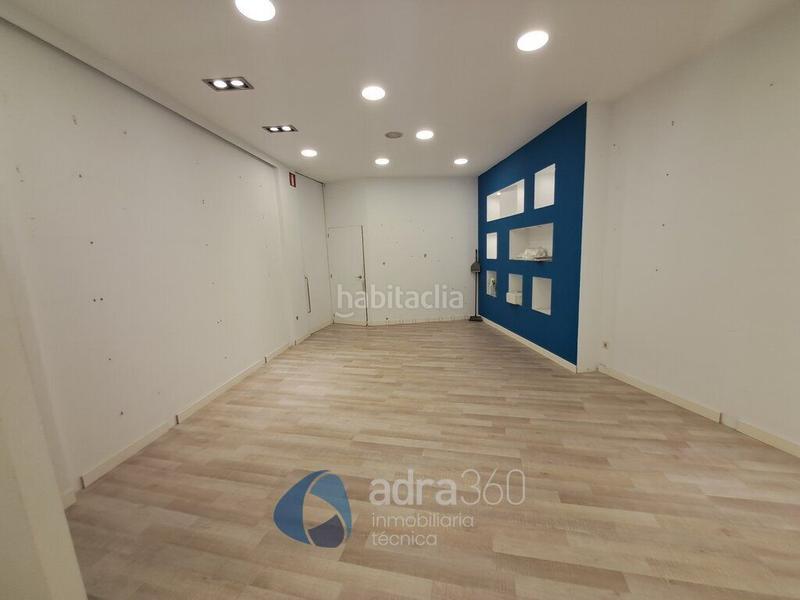 Foto f12b1593-6ee9-48c6-af78-008e4957c87c. Location local commercial dans Gran Via Logroño