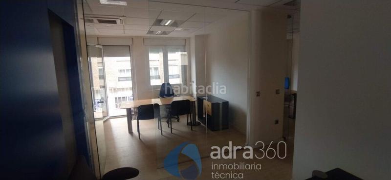 Foto 398c389b-e9f6-44f3-8c5d-a326a479fc18. Miete büro in Residencia Logroño