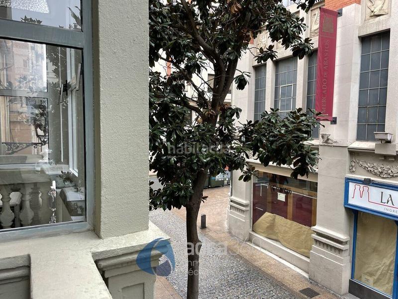 Foto ac2fe01d-2c42-4bb6-a62c-27c56bc8f1b8. Location bureau dans Casco Antiguo Logroño
