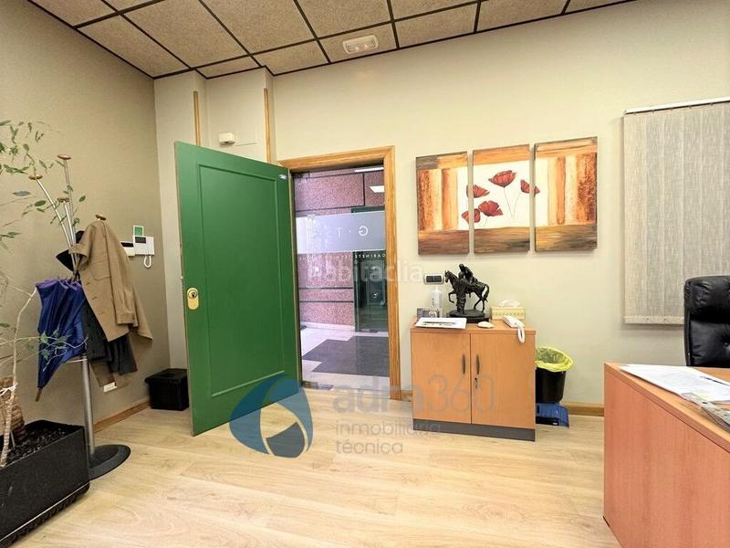 Foto 8c51b7c2-ef43-4bd0-ae9a-e0893d849a97. Location bureau dans Juzgados Logroño