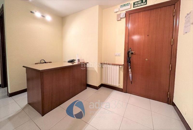 Foto a6feddc9-4da4-4a93-aa09-3c700acb0a4b. Oficina se vende oficina en gran vía en Gran Via Logroño