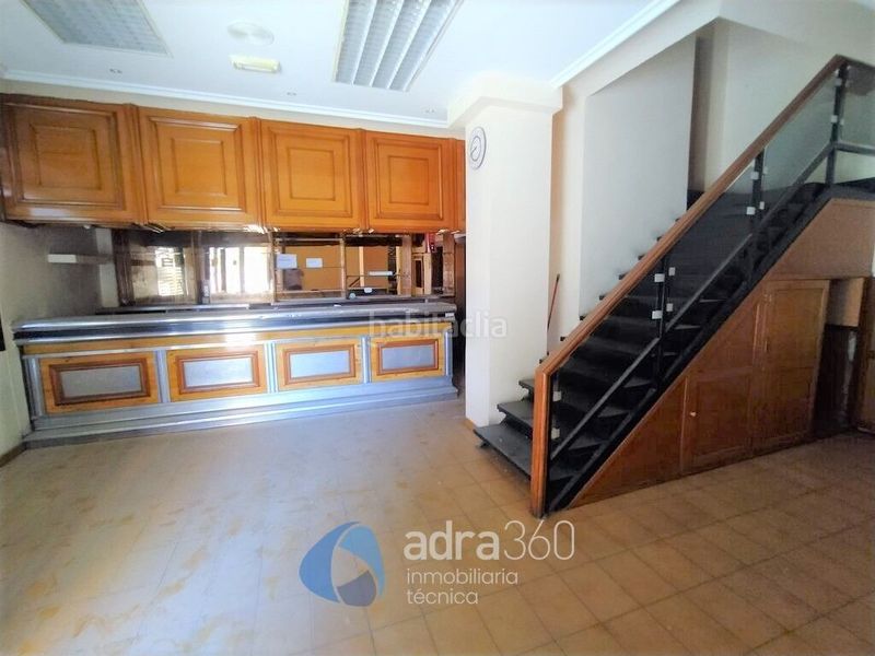 Foto 0a9f4bca-f328-410a-af64-3950c32109b5. Local comercial a Jesuitas Logroño