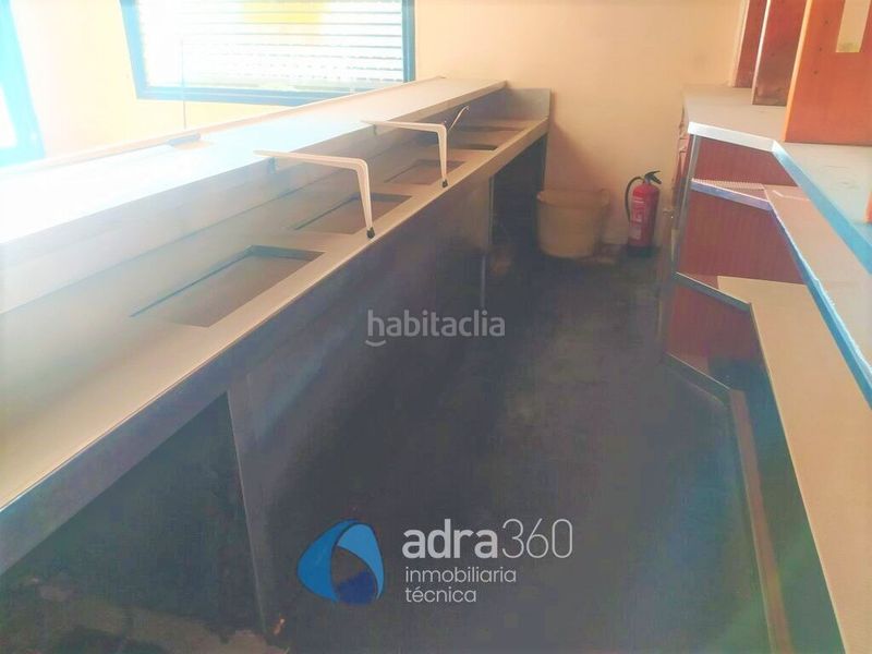 Foto 70cf42bd-aa98-4fa5-b8e0-716bac7cf5f0. Local comercial a Jesuitas Logroño