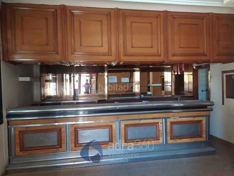 Foto ab707298-91dd-4e25-b43f-6e9c0a5a4eaf. Local comercial a Jesuitas Logroño