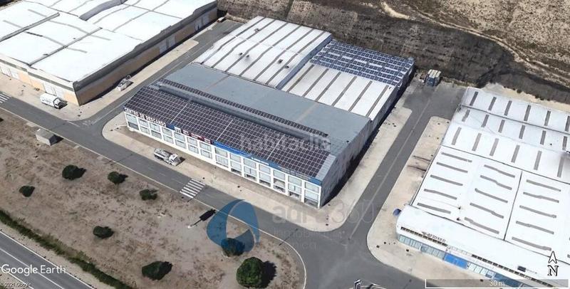 Foto ed733e43-fe5e-4b4d-8707-2281badd6a36. Miete fabrikhalle in Oyón / Oion