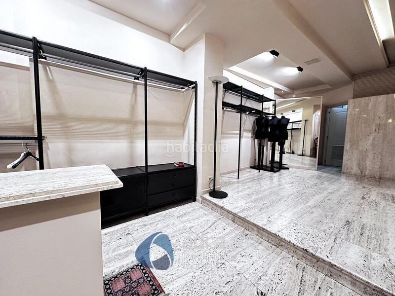 Foto fcbd77e2-3346-4409-8608-98b7384afd6b. Lloguer local comercial a Gran Via Logroño