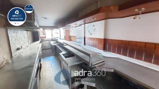 Local commercial  De colón. Se vende bar en avd.colón