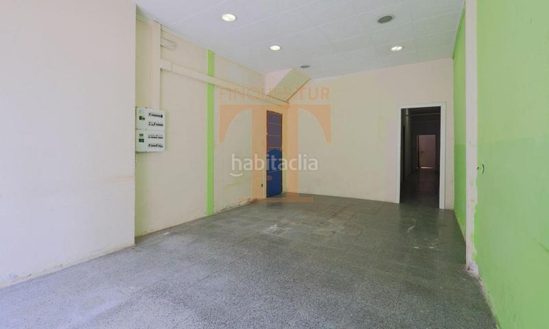 Foto bfb5aeaf-a3f4-4adf-ac4b-e10efb862644. Local comercial a Centre Mataró