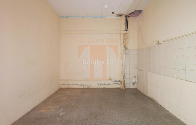 Foto d593a7c3-b544-400f-a905-2e21adfc3873. Local comercial a Centre Mataró