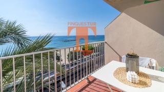 Appartement à Centre-Nucli Antic. Vive el mar! vive en premia de mar!!