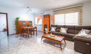 Appartement à Zona Alta. Tu nuevo hogar!! amplio y luminoso piso en premia de mar.