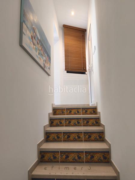 Foto 2ff4f238-c7e1-46f2-b926-c4c95c393609. Chalet with fireplace heating pool in Altea ciudad Altea