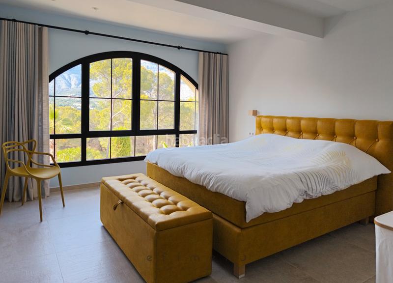 Foto be52d4ee-bc6e-40c0-92e6-6df7418697e8. Chalet with fireplace heating pool in Altea ciudad Altea