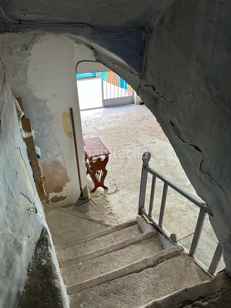 Foto 71c01837-a4a7-421a-84fd-e36a562ca2ba. Casa adossada amb xemeneia a Confrides