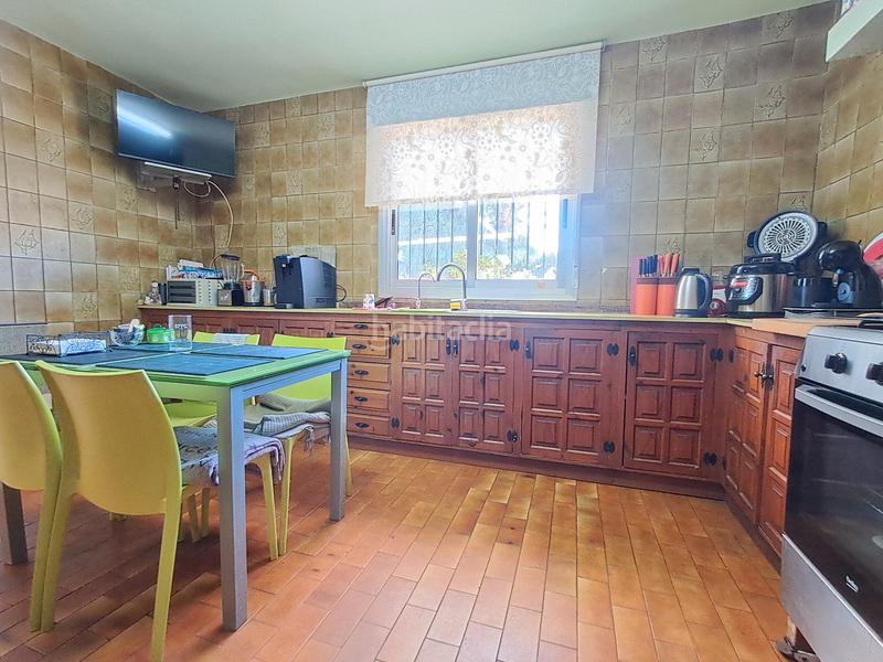 Foto 1516eb98-2767-45ef-b3d0-648808e94dab. Xalet amb xemeneia aparcament a Montebello - Nou Espai Nucia (la)