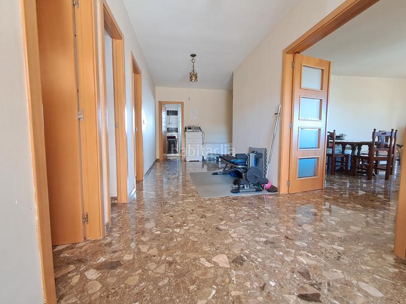 Foto 38ce05b6-0d43-4c80-a49e-45585aec35fe. Xalet amb xemeneia aparcament a Montebello - Nou Espai Nucia (la)