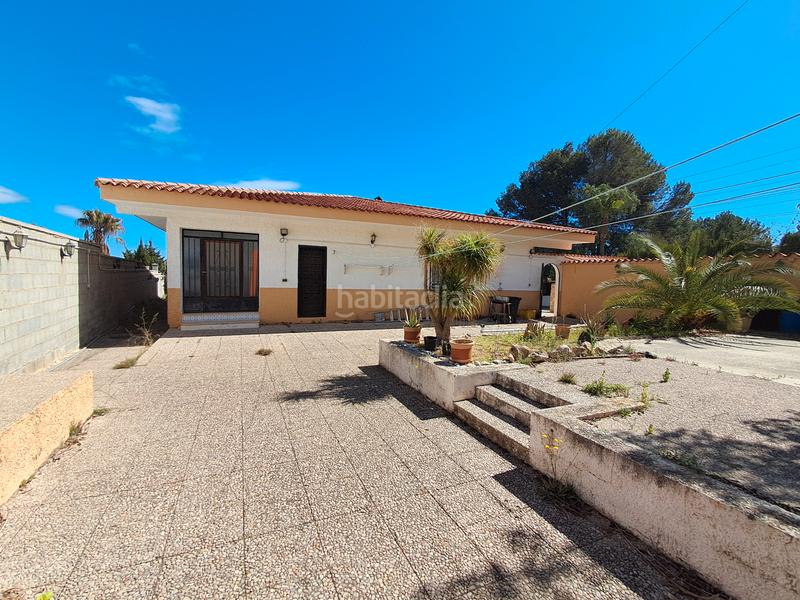 Foto 55d54912-6124-4f62-a32f-d60b732b71b1. Xalet amb xemeneia aparcament a Montebello - Nou Espai Nucia (la)