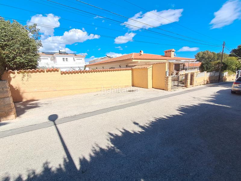 Foto 5d13ac99-90b1-49c4-b9b0-20e4242b629f. Xalet amb xemeneia aparcament a Montebello - Nou Espai Nucia (la)