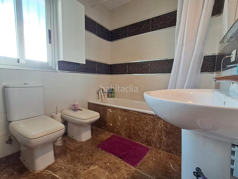 Foto cdccc23d-d27d-4276-8562-6d0521eda571. Xalet amb xemeneia aparcament a Montebello - Nou Espai Nucia (la)