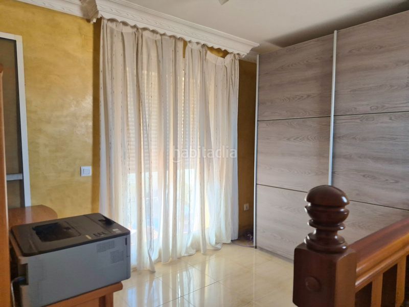 Foto 1ce7c66e-ef4b-42e7-8532-0d0d316a25f7. Casa amb aparcament a Oromana Alcalá de Guadaira