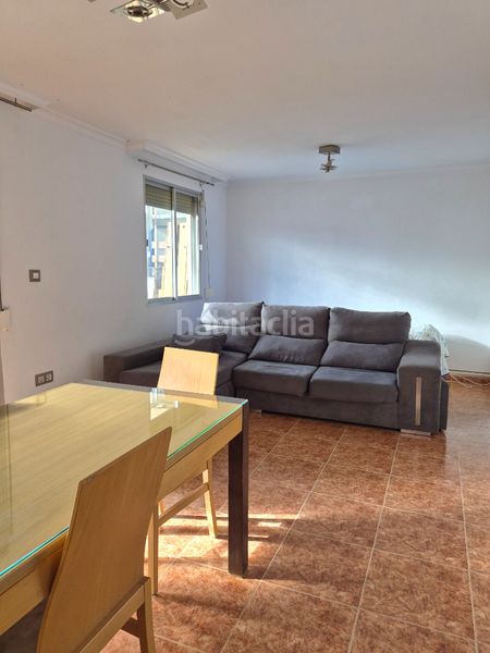 Foto de1fbd4b-335d-4895-9bf1-cbbc350caefa. Pis a Parque Alcosa Sevilla