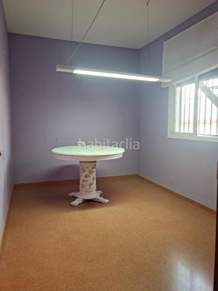 Foto 679816b2-be7a-4546-a9b4-efbc06b9b55f. Casa adossada amb calefacció a Nueva Alcalá Alcalá de Guadaira