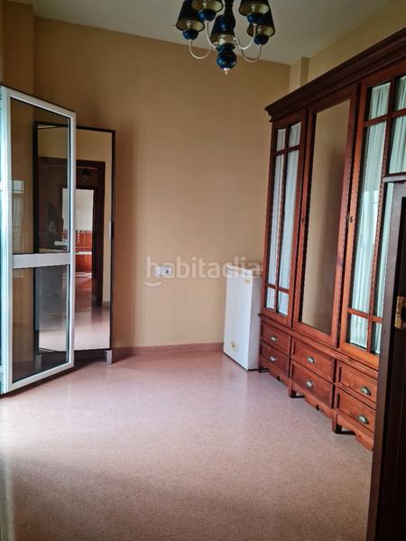 Foto ce1ac94e-a245-410e-ac14-fc86bba5169a. Casa adossada amb calefacció a Nueva Alcalá Alcalá de Guadaira