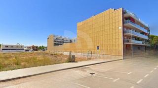 Terreny residencial  Avenida ribera alta, de la. Suelo urbano situado en el termino municipal de alberic  12 finc