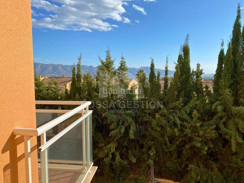 Foto 8e53c8f2-8cb8-42d2-9a0d-9684a3fee558. Casa adosada chalet adosado en alfàs del pi con gran terraza y playa cercana en Alfàs del Pi (l´)
